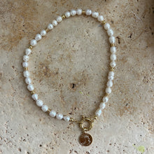 Load image into Gallery viewer, Lola necklace