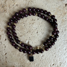 Laden Sie das Bild in den Galerie-Viewer, Joanna necklace