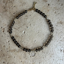 Laden Sie das Bild in den Galerie-Viewer, Lili necklace