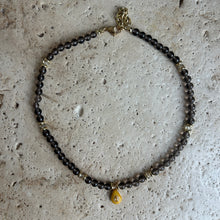 Laden Sie das Bild in den Galerie-Viewer, Jola necklace