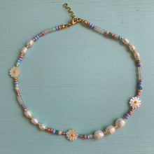 Load image into Gallery viewer, SET: Daisy necklace & bracelet