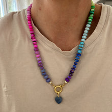 Laden Sie das Bild in den Galerie-Viewer, Chunky gemstone Rainbow necklace with heart charm