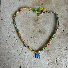 Laden Sie das Bild in den Galerie-Viewer, braided Bandana necklace