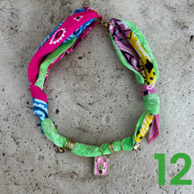 Charger l&#39;image dans la galerie, Bandana necklace neon edition