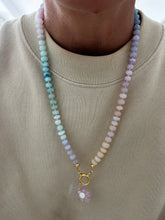 Laden Sie das Bild in den Galerie-Viewer, Large Chunky gemstone Rainbow necklace in pastel colors