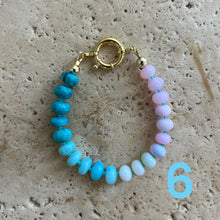 Laden Sie das Bild in den Galerie-Viewer, Chunky Opal Rainbow bracelet