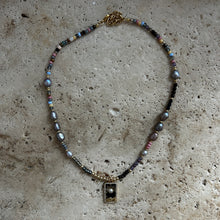 Charger l&#39;image dans la galerie, Vicky necklace