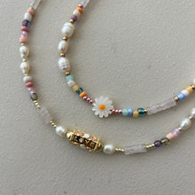 Load image into Gallery viewer, Abundance pearly necklace
