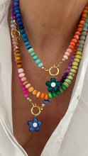 Laden Sie das Bild in den Galerie-Viewer, Short Chunky gemstone Rainbow necklace with charm