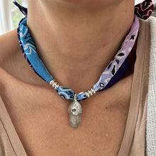 Laden Sie das Bild in den Galerie-Viewer, Bandana necklace with silver charms