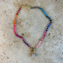Laden Sie das Bild in den Galerie-Viewer, Rainbow necklace with neon pink thread
