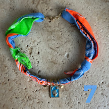 Laden Sie das Bild in den Galerie-Viewer, Bandana necklace neon edition