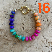 Laden Sie das Bild in den Galerie-Viewer, Chunky Opal Rainbow bracelet