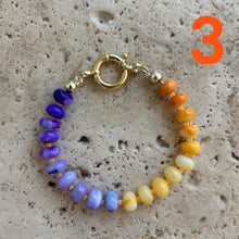 Laden Sie das Bild in den Galerie-Viewer, Chunky Opal Rainbow bracelet