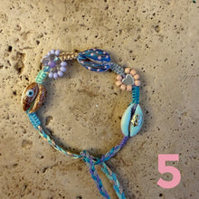 Laden Sie das Bild in den Galerie-Viewer, Coco bracelet