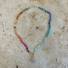 Laden Sie das Bild in den Galerie-Viewer, mint pastel Rainbow necklace with quartz