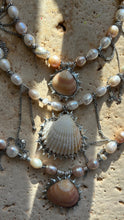 Load image into Gallery viewer, Narcissa necklace