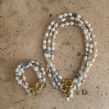 Load image into Gallery viewer, Dora necklace