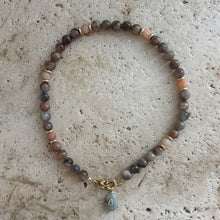 Laden Sie das Bild in den Galerie-Viewer, Joanna necklace