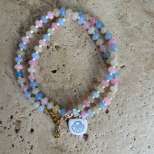 Load image into Gallery viewer, Crab necklace