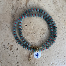 Load image into Gallery viewer, Crab necklace