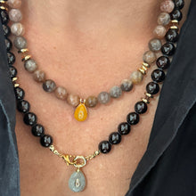 Laden Sie das Bild in den Galerie-Viewer, Joanna necklace