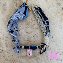 Load image into Gallery viewer, wintery Bandana necklace