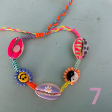Laden Sie das Bild in den Galerie-Viewer, Coco bracelet