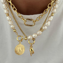 Laden Sie das Bild in den Galerie-Viewer, Lola necklace