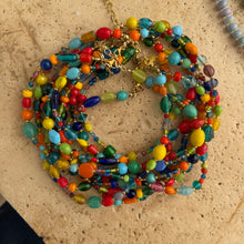 Laden Sie das Bild in den Galerie-Viewer, Maya necklace