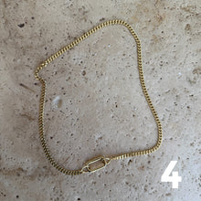 Laden Sie das Bild in den Galerie-Viewer, Rumi necklace