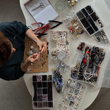 Load image into Gallery viewer, jewlery workshop in Ibiza with Sonja Bonk