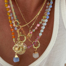 Laden Sie das Bild in den Galerie-Viewer, mint pastel Rainbow necklace with quartz