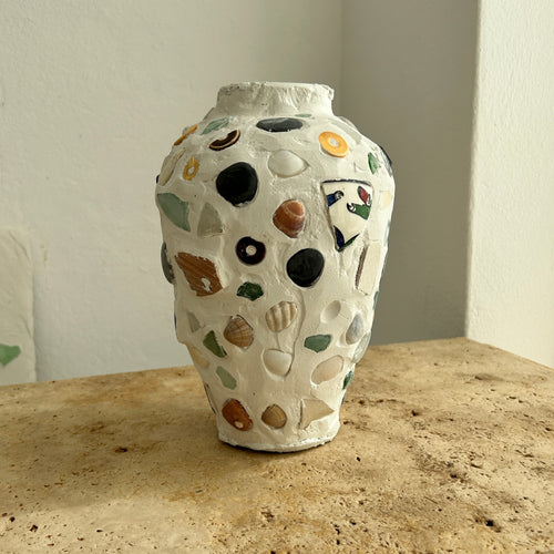 Bonk Mare Vase 01